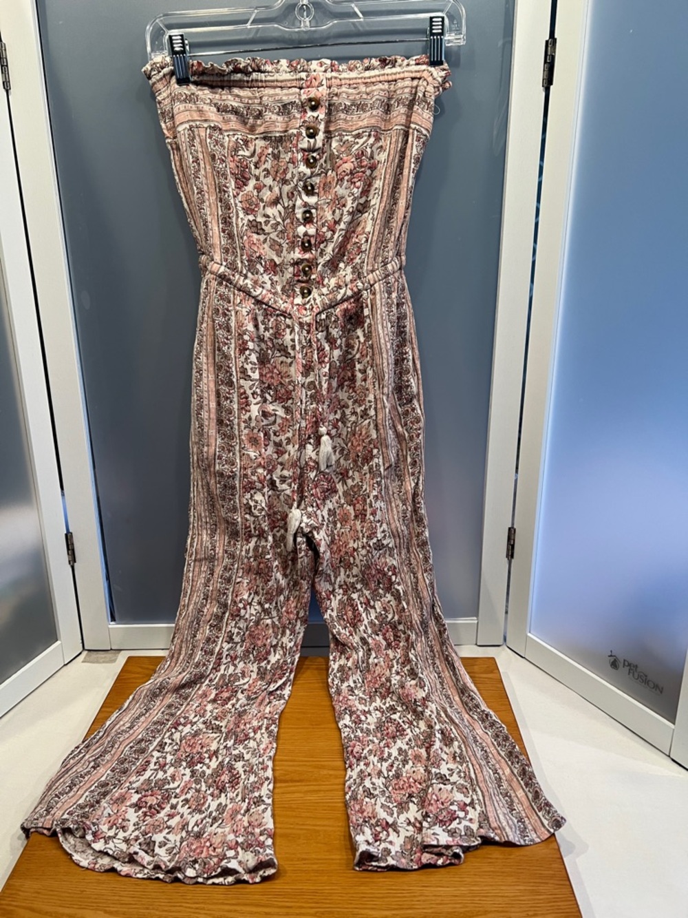 American Eagle Strapless Floral Paisley Print Pockets Flowy Jumpsuit Size XS